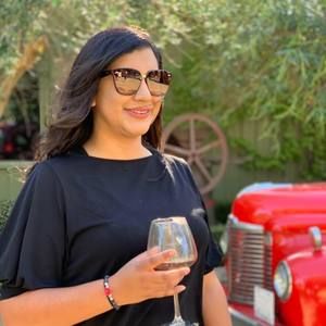 Meet your Posher, Sandy